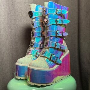 listing-status-banner